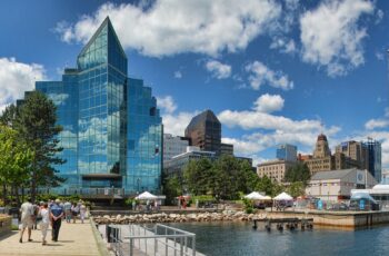 El crecimiento del empleo a crecido en Halifax Canadá